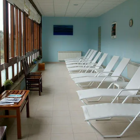 호텔 Balneario Rio Pambre 3*
